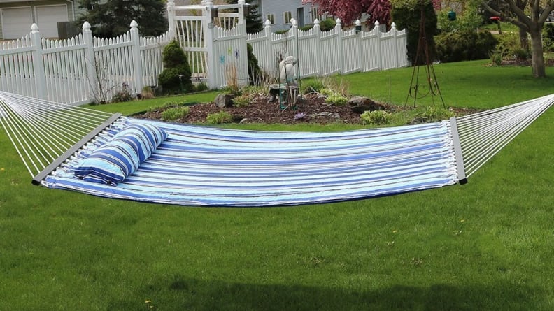 It's up to you whether you share this spacious hammock with a friend.