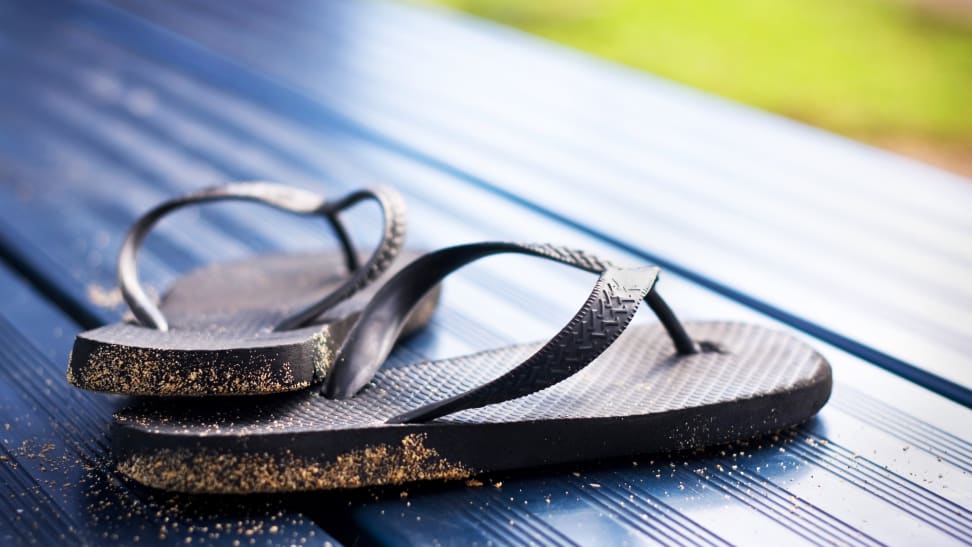 How do I clean flip-flops? - Reviewed