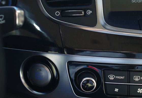 2014 Hyundai Equus Web010.jpg