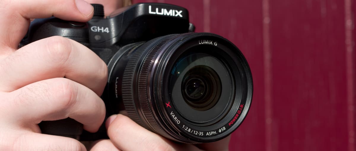Panasonic Lumix G X Vario 12-35mm f/2.8 ASPH Lens Review 