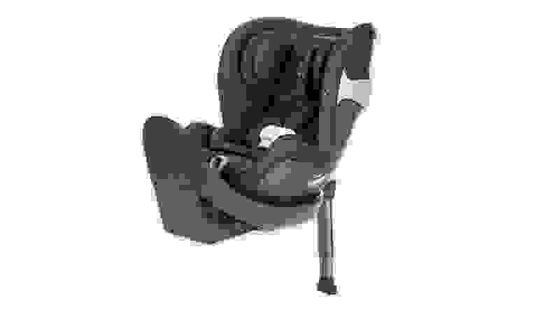 An image of the Cybex car seat in blue.