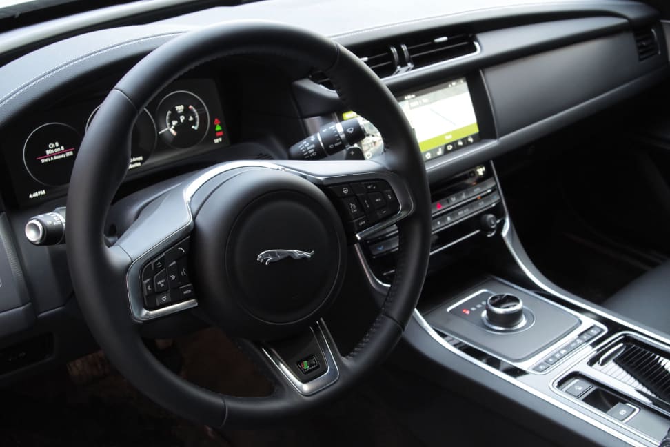 2017 Jaguar XF Diesel Interior
