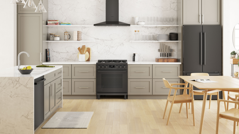 Unlike many other brands’ black stainless offerings, Bosch's version features more than just a coating of black oxide, which minimizes fingerprints and scratches.