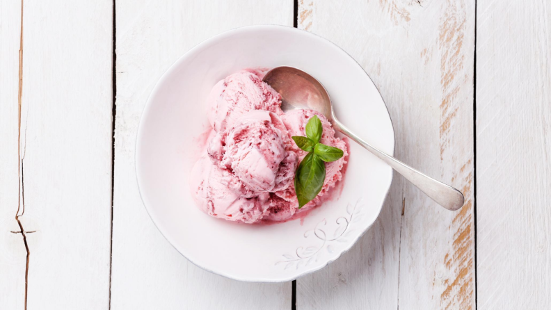 Strawberry basil ice cream