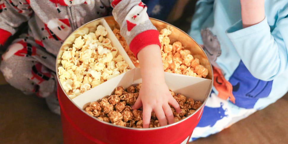 Holiday popcorn tin