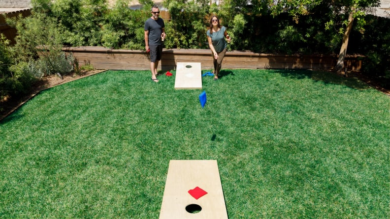 How to play Cornhole 