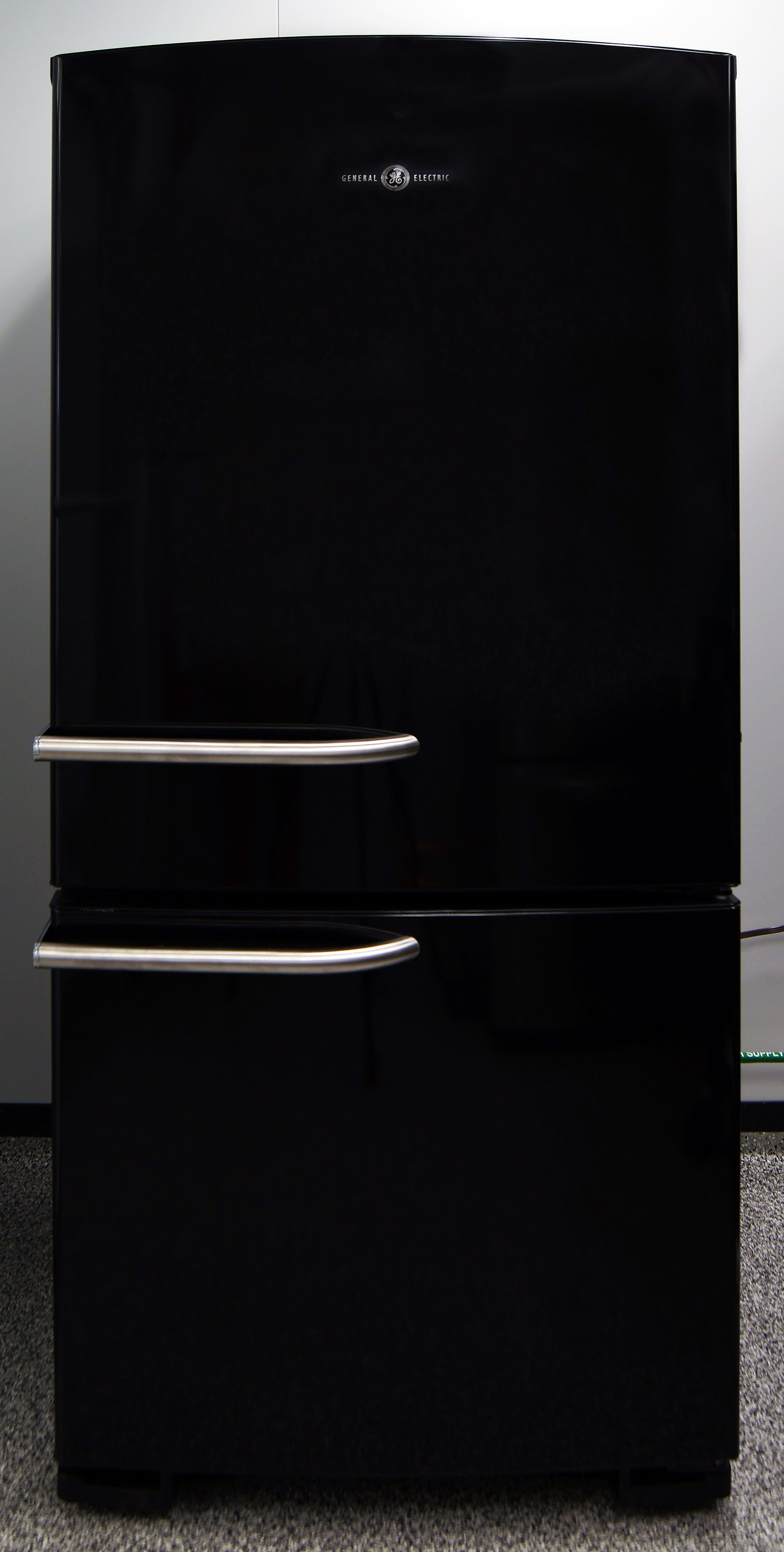 GE Artistry ABE20EGEBS Refrigerator Review Refrigerators