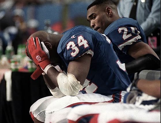 SUPER-BOWL-THOMAS.jpg