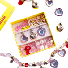 Product image of Super Smalls Make it Heartfelt Mini Bead Kit