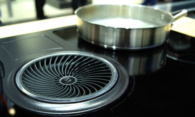 Elica NikolaTesla is unique for its round vent
