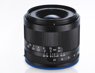 A picture of the Zeiss 2/50 E-mount 35mm prime lens.