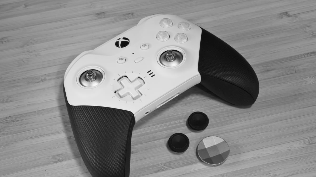 Xbox Elite Controller Series 2 review: More of the same, but