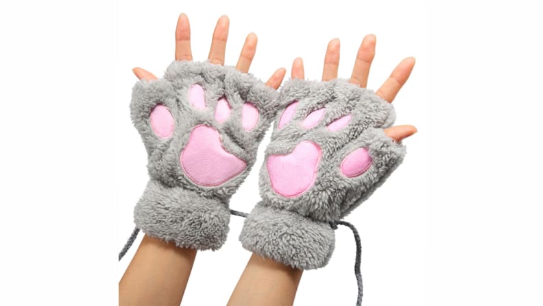 Bear Paw Fingerless Gloves