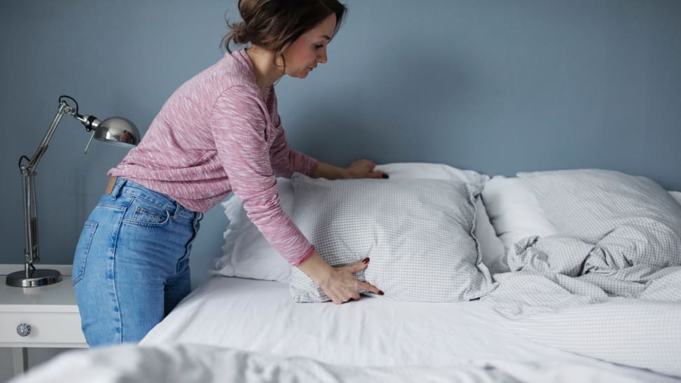 People Who Make Their Beds Are More Productive Study Says Reviewed