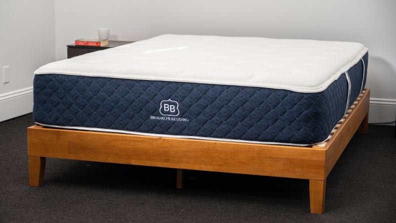 brooklyn bedding signature pocketed coil hybrid mattress
