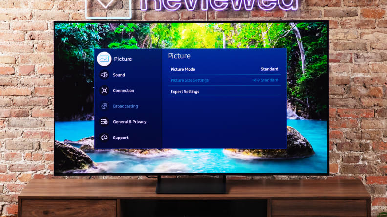 Samsung 77-Inch S90C OLED TV Review