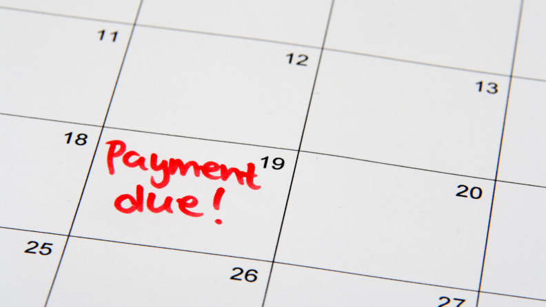 Calendar reminder for credit card payment