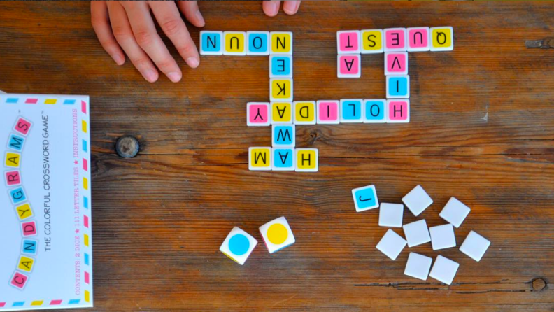 Each player builds their own crosswords in this colorful word game.