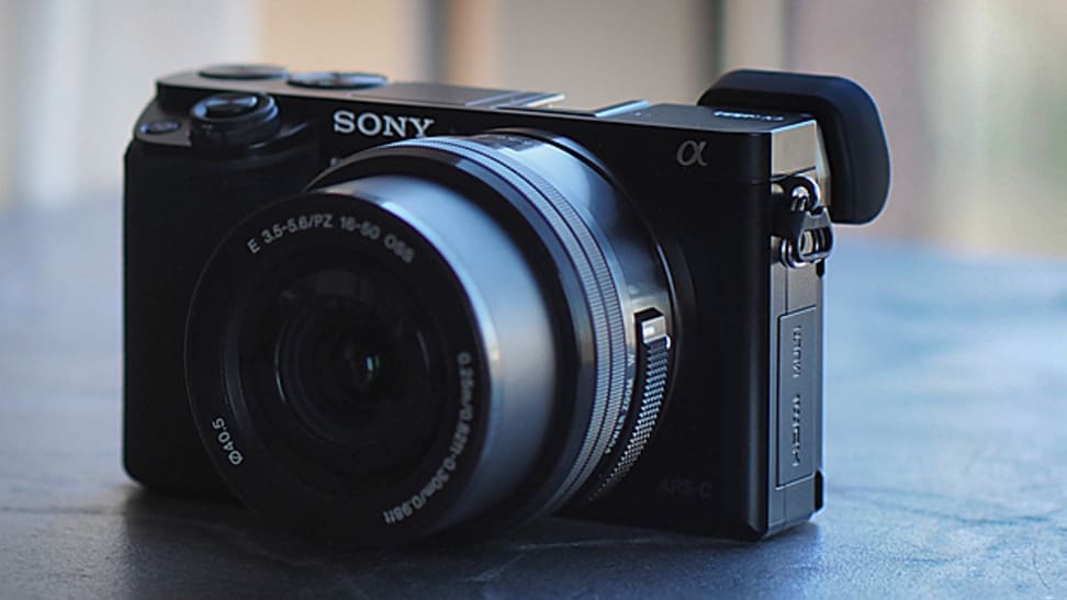 cobre loco pueblo Sony Alpha A6000 First Impressions Review - Reviewed