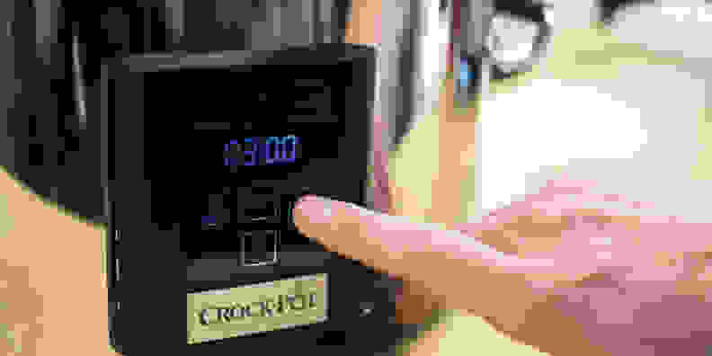 A closeup of a digital panel on a Crockpot Slow Cooker