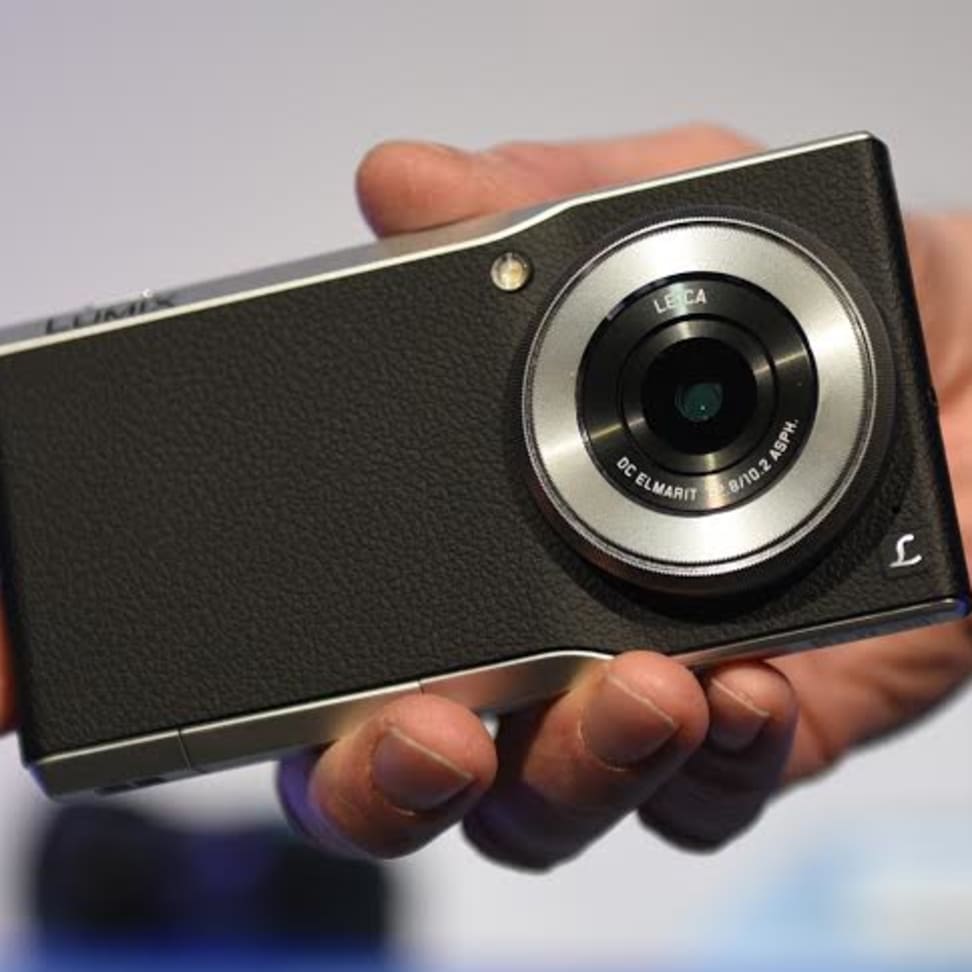 Panasonic Lumix DMC-CM1 Smartphone - Reviewed