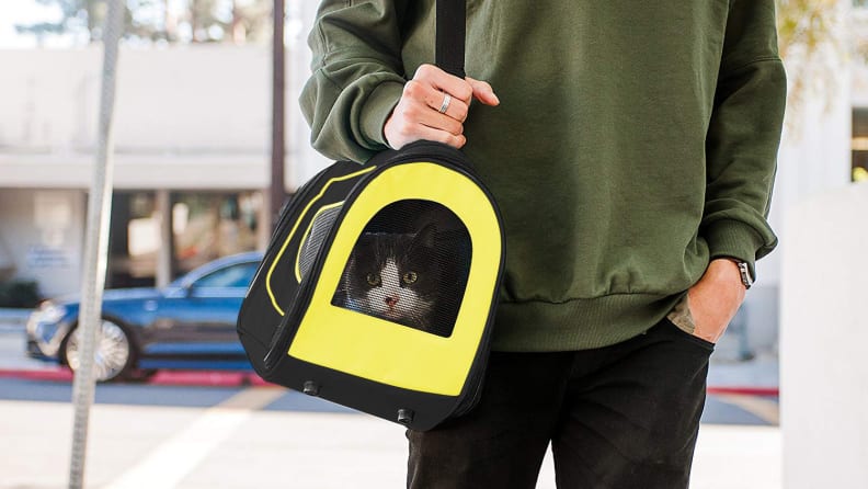 Pet Magasin Luxury Soft-Sided Cat Carrier