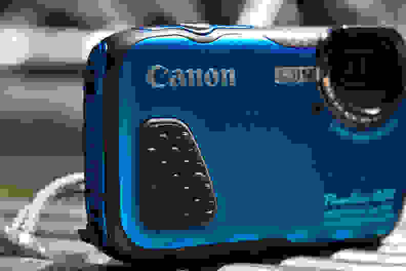 A picture of the Canon PowerShot D30's grip.