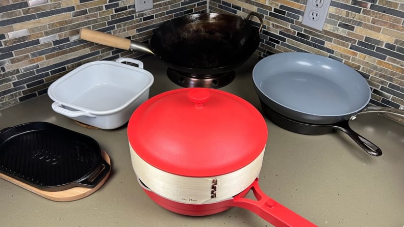 Cookware, Cast Iron Lidded Fish Pan