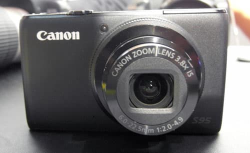 CANON-S95-front.jpg