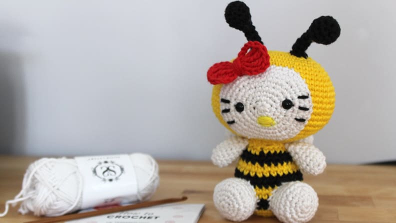 Hello Kitty Panda Amigurumi Crochet Kit