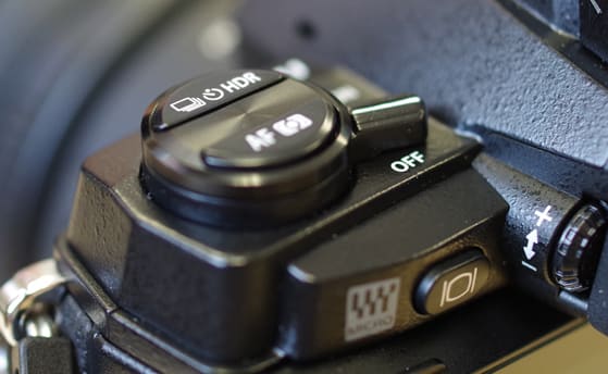 OLYMPUS-EM1-CREATIVE.jpg