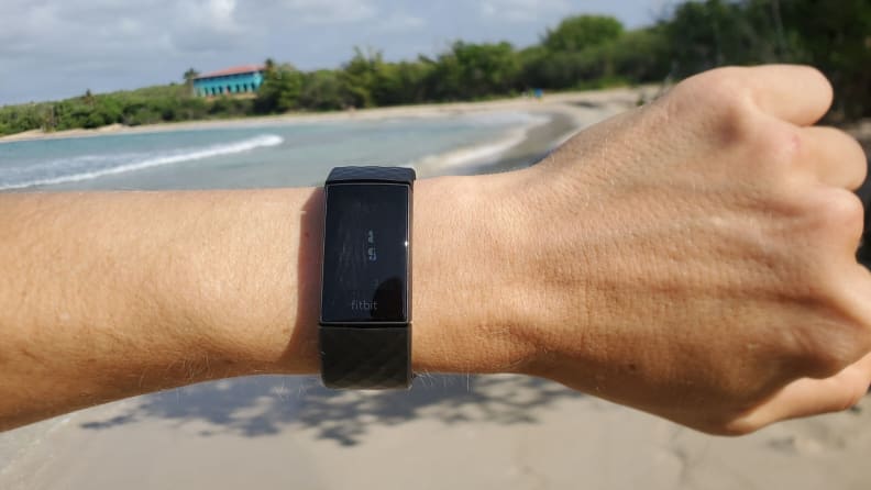 fitbit charge 4 screen too dim