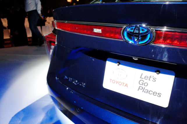 Mirai rear view.jpg