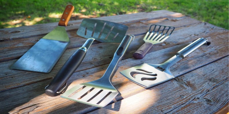 8 Best Grill Spatulas of 2022 - Reviewed
