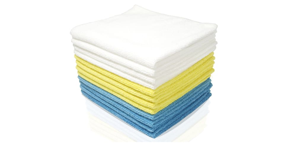 These microfiber cloths will transform how you clean—and a set of 24 is only $12 right now