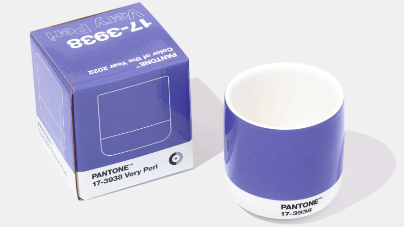 Pantone Very Peri coffee mug.