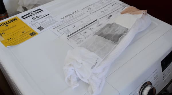 laundry fold.jpg