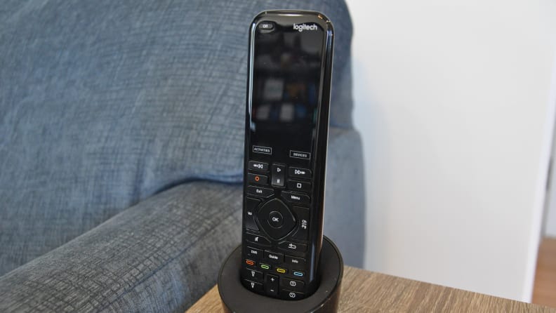 Logitech Harmony Elite Remote Control With Hub Svart