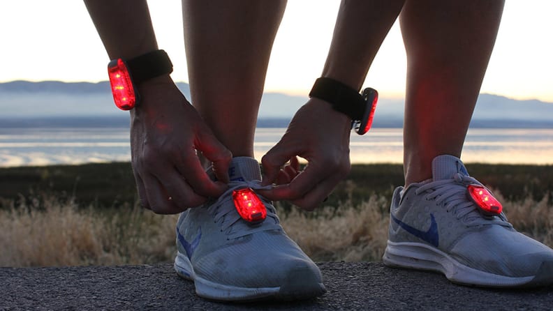 ReflecToes Clip-On Lights