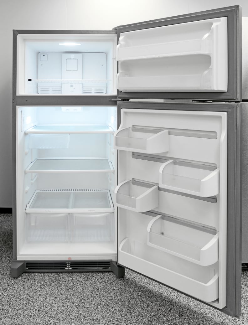 Frigidaire Gallery FGTR1845QF Interior