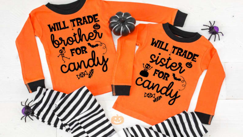 Derek Heart Striped Jack-O-Lantern Matching Halloween Family Pajama Set 