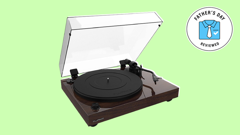 Best gifts for dad: Fluance RT82 High Fidelity Vinyl Turntable