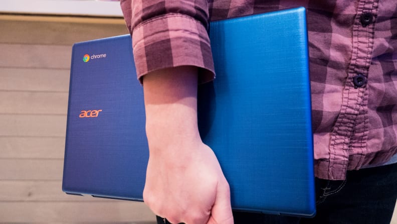 Carrying a Chromebook