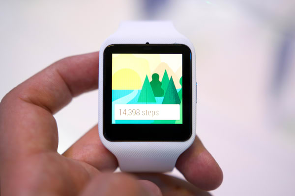 The new Sony SmartWatch 3 has ditched the old SmartWatch OS and now runs Android Wear.