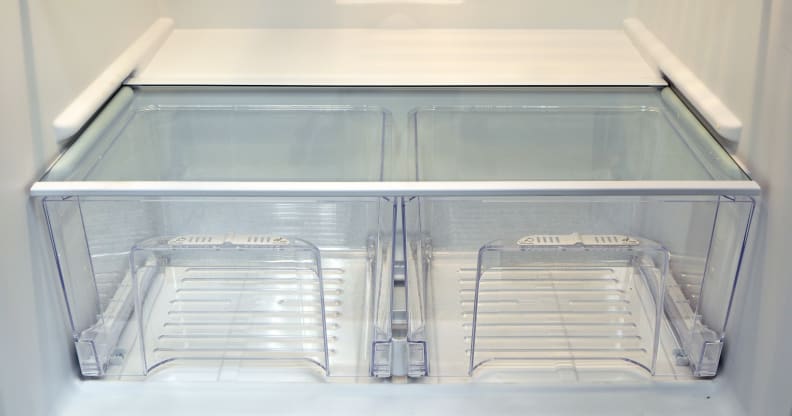 The Whirlpool WRT318FZDB's shoddy crispers were this fridge's worst element. They slide pretty well, but aren't so hot when it comes to produce preservation.
