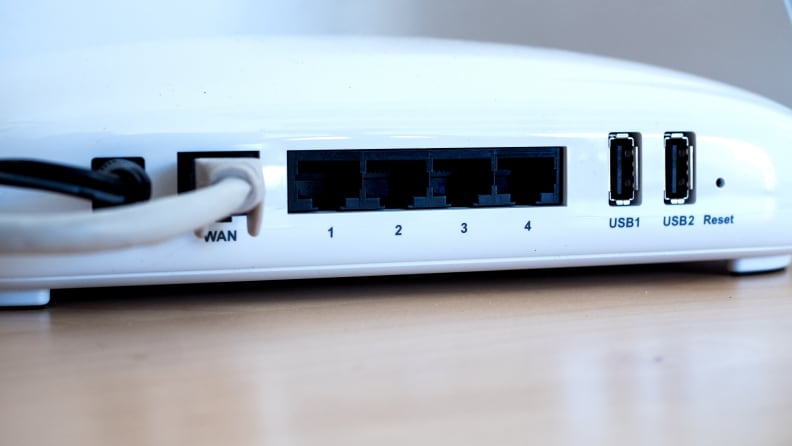 eero router flashing blue light
