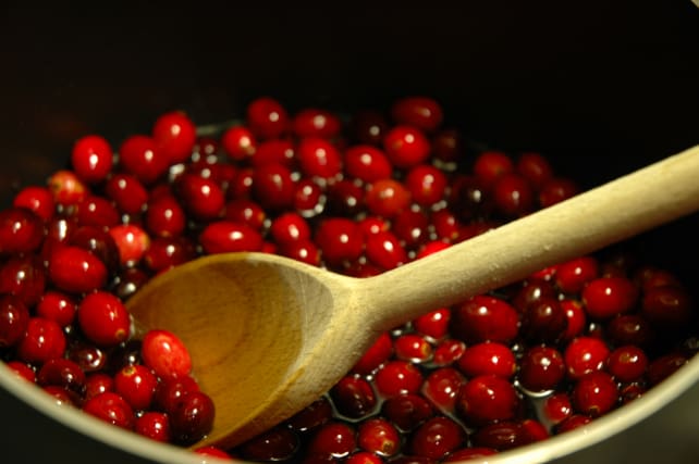 Thanksgiving-cranberries.jpg