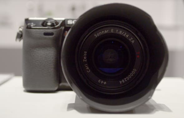 FI Lens Photo
