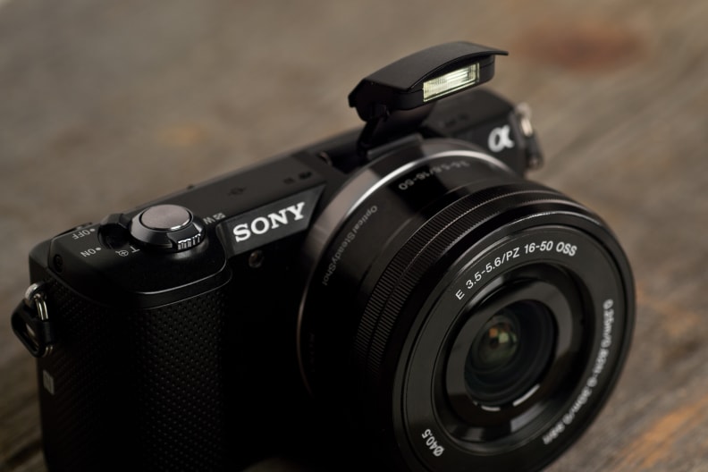 Dat medeklinker routine Sony Alpha A5000 Digital Camera Review - Reviewed