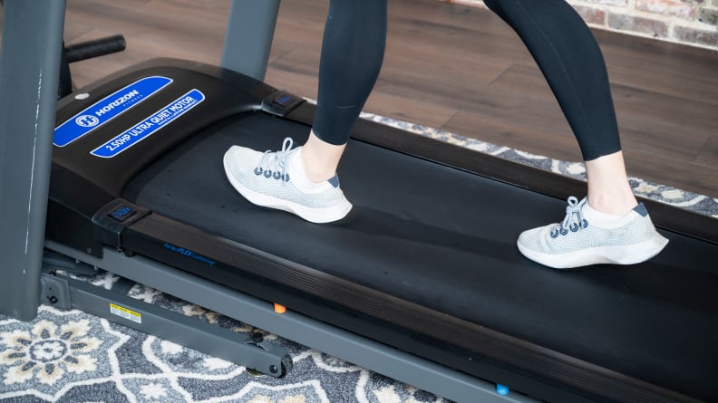 Horizon fitness t101 hotsell treadmill 2021 review